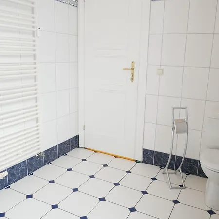 In 400m Vom Ostseestrand Herrmann Heringsdorf (Usedom)